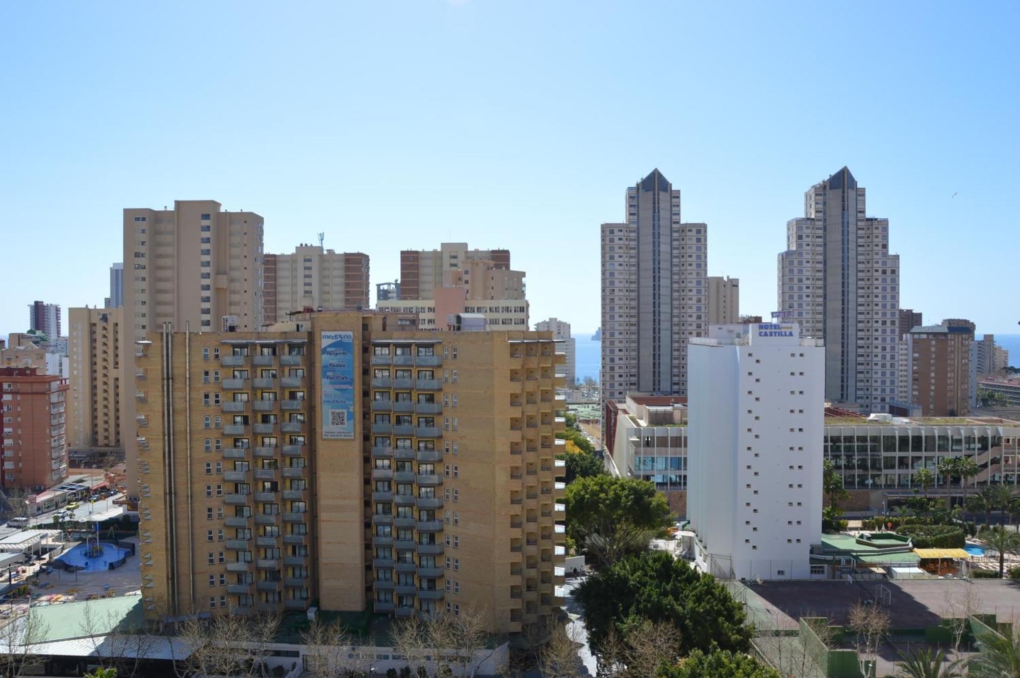 D'Oboe Marlovi Apt With Pool Benidorm Exteriör bild